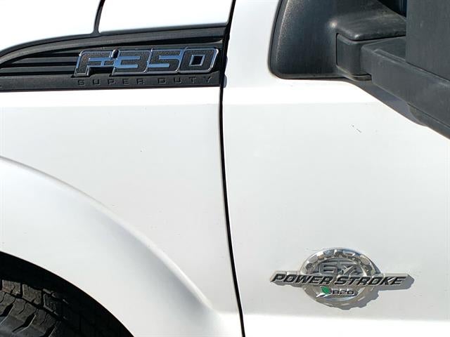 2015 Ford Super Duty F-350 DRW XL