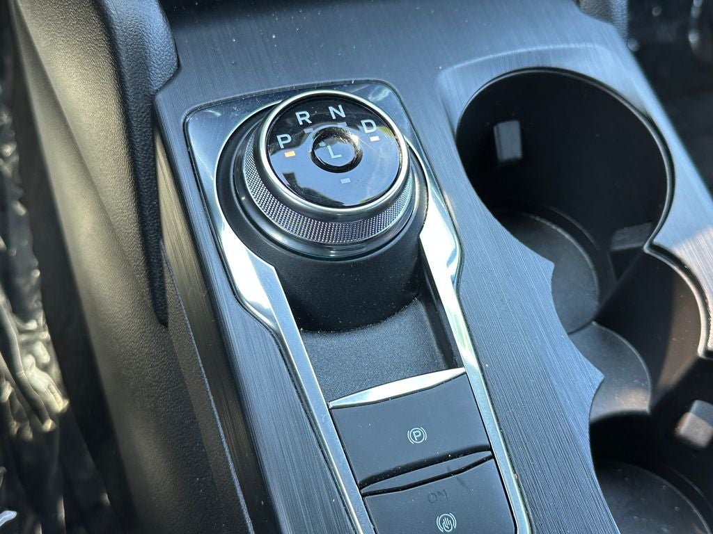 2025 Ford Escape Hybrid ST-Line