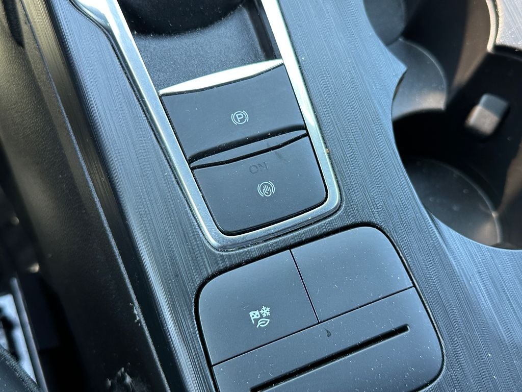 2025 Ford Escape Hybrid ST-Line