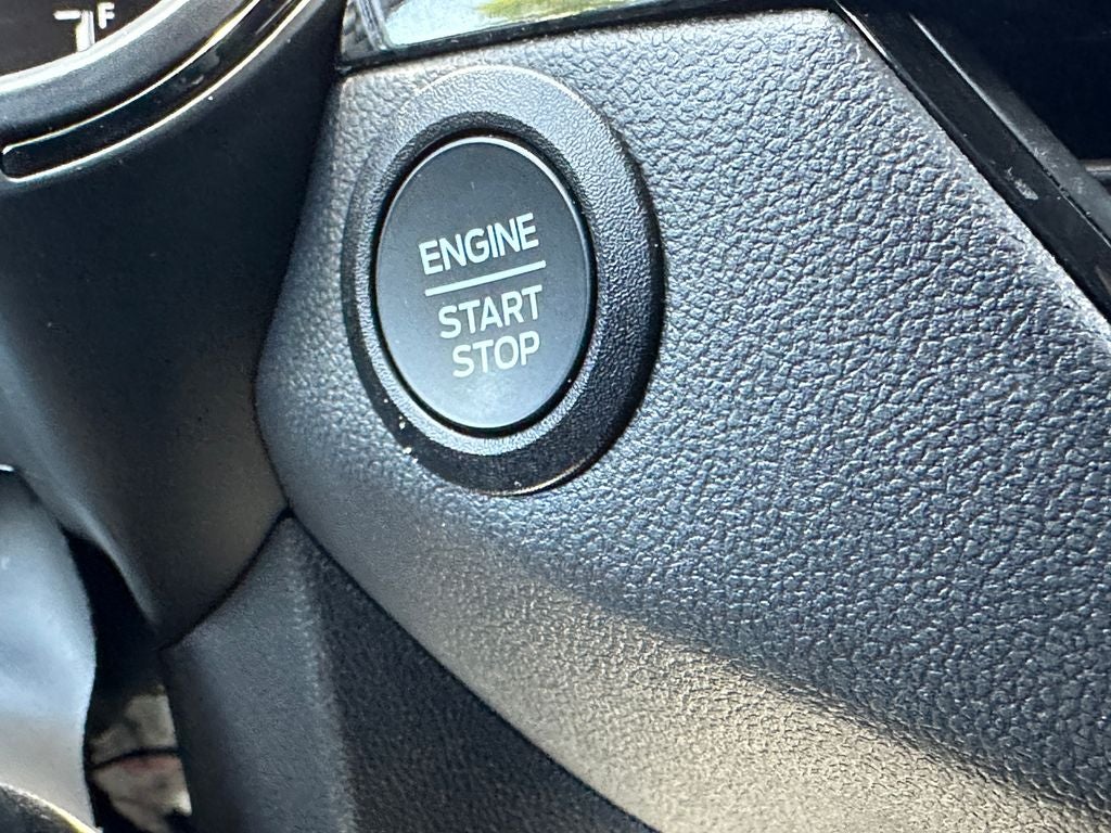 2025 Ford Escape Hybrid ST-Line