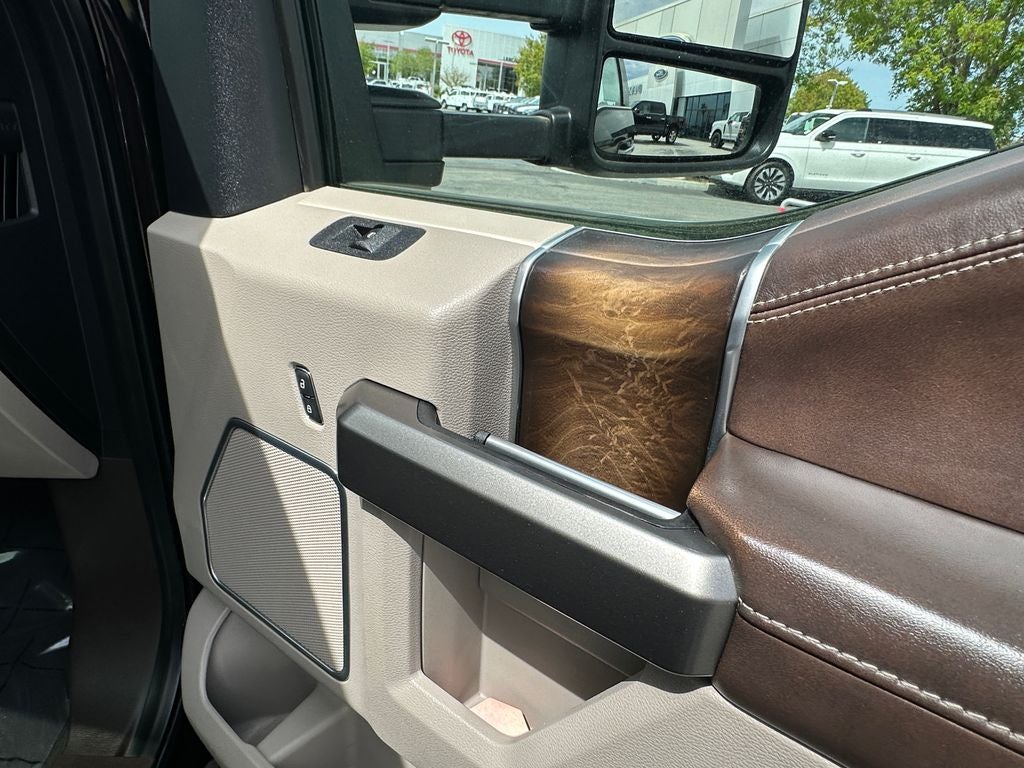 2019 Ford Super Duty F-350 DRW Limited