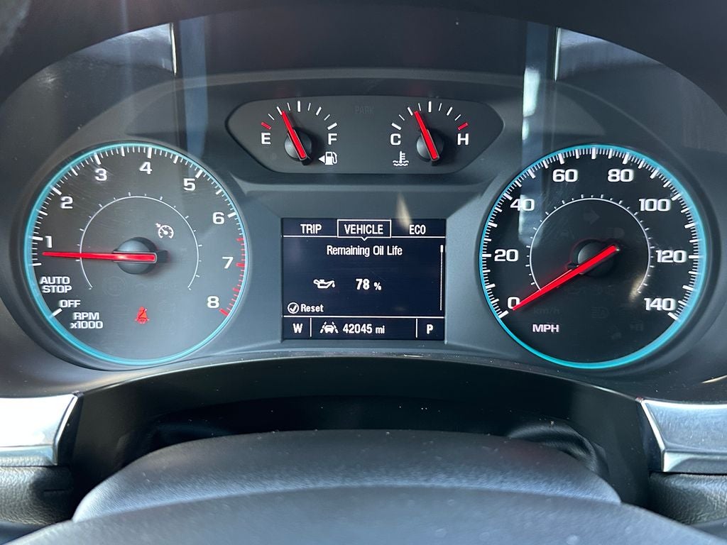 2023 Chevrolet Traverse LT Cloth w/2FL