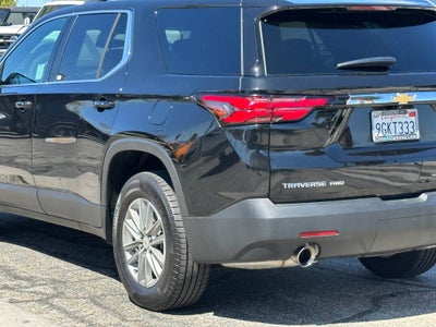 2023 Chevrolet Traverse LT Cloth w/2FL