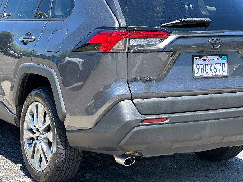 2022 Toyota RAV4 XLE Premium