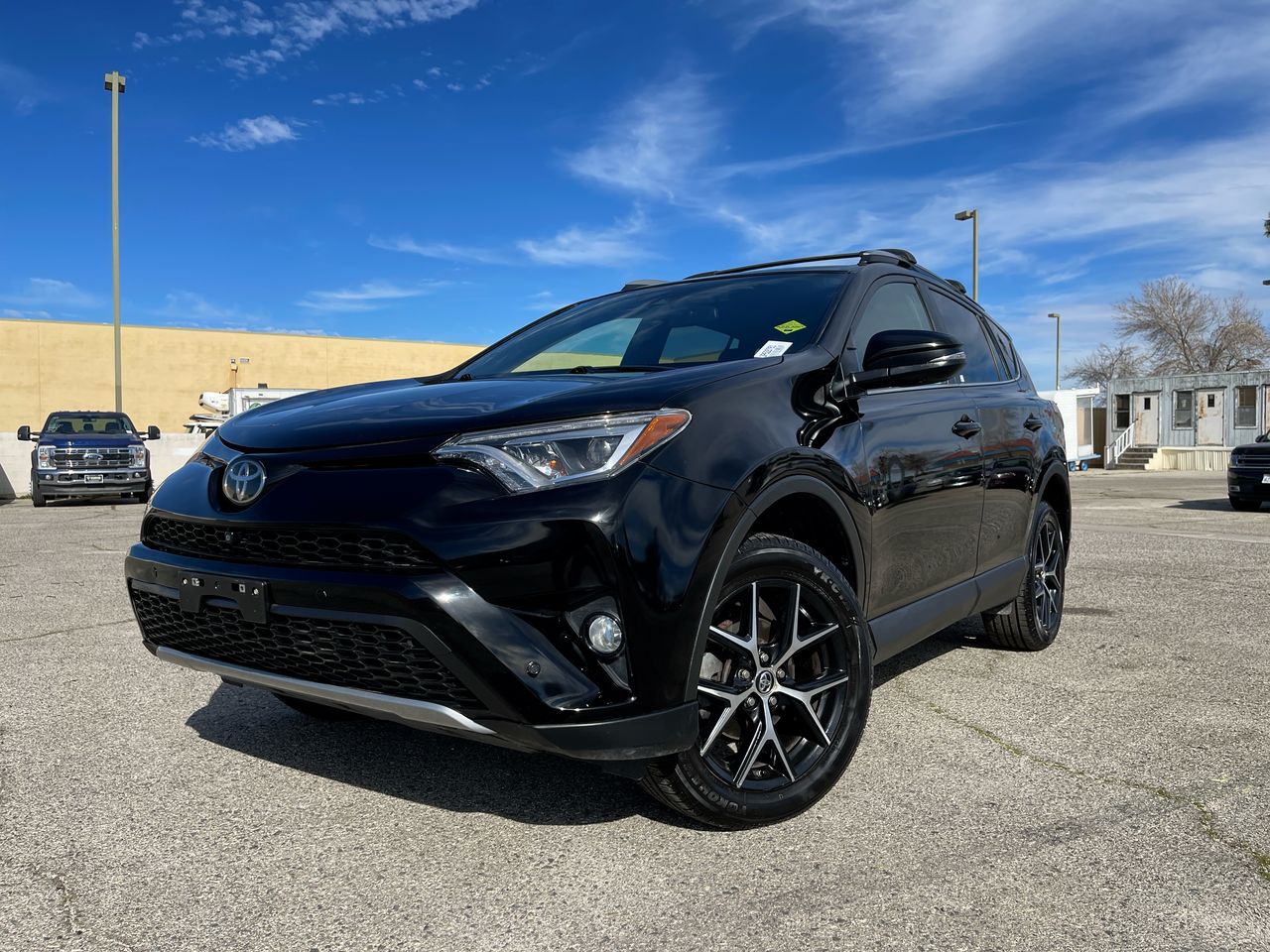 2017 Toyota RAV4 SE