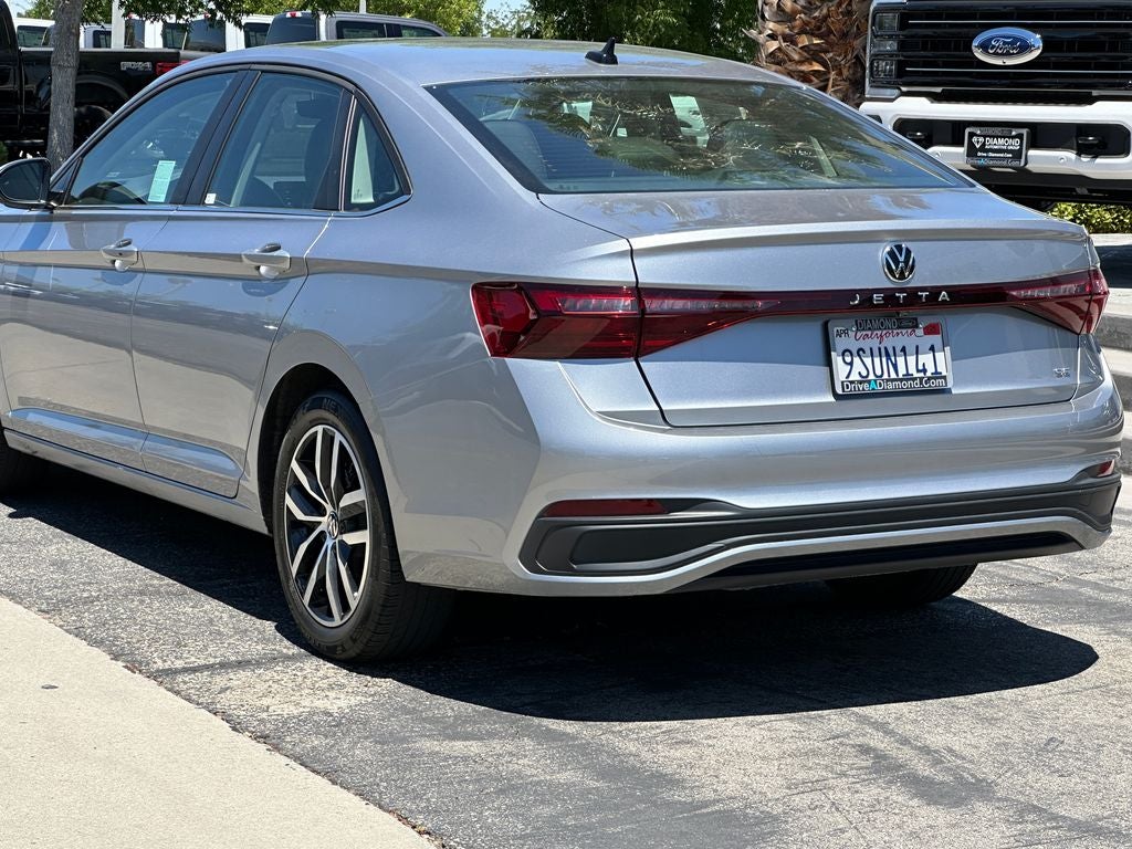 2025 Volkswagen Jetta 1.5T SE