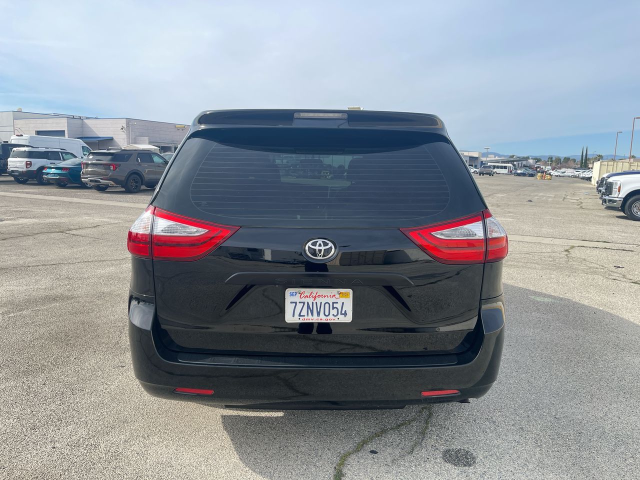 2017 Toyota Sienna L 7-Passenger