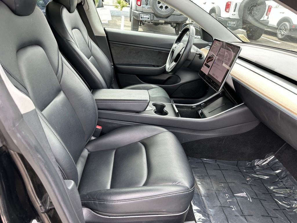 2019 Tesla Model 3 Standard Range Plus