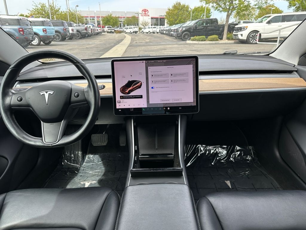 2019 Tesla Model 3 Standard Range Plus