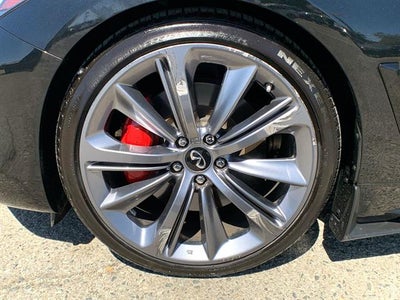 2022 INFINITI Q60 Red Sport 400