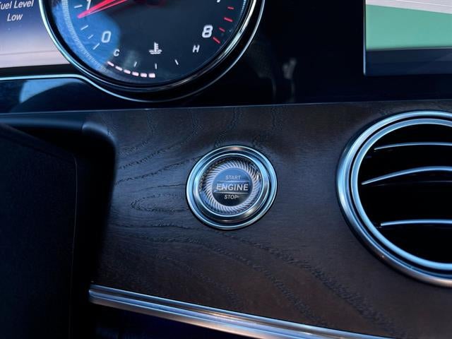 2018 Mercedes-Benz E 300 E 300