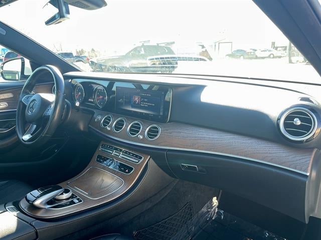 2018 Mercedes-Benz E 300 E 300