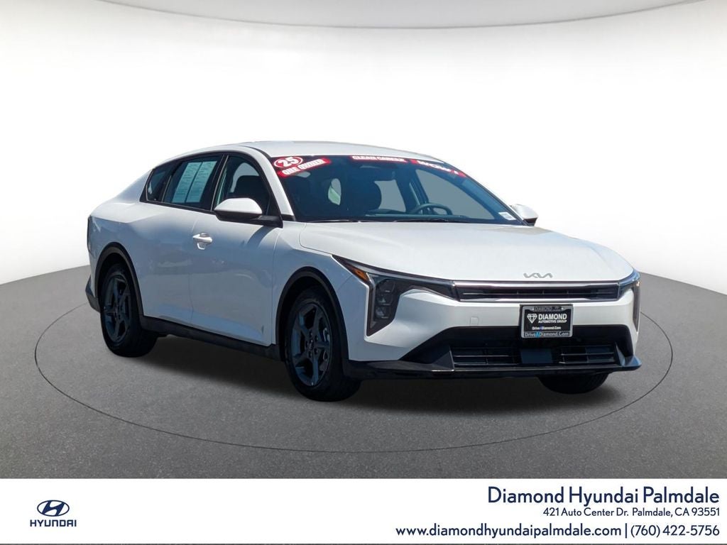 2025 Kia K4 LXS AT's photo