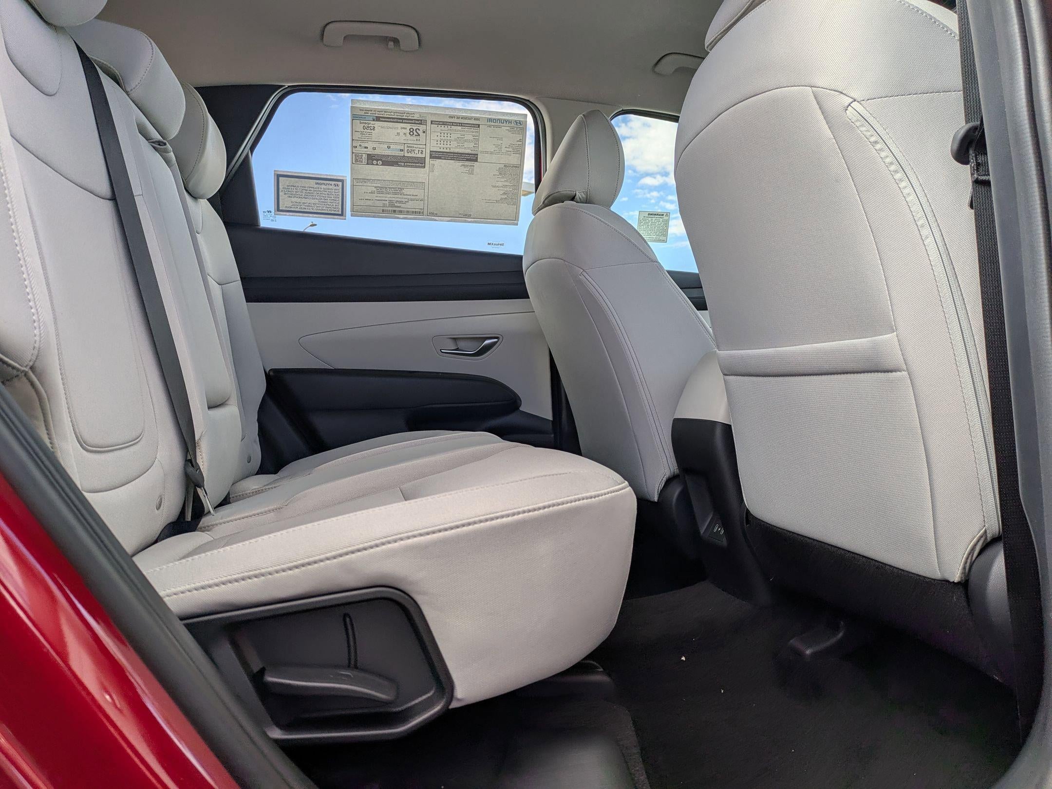 2026 Hyundai TUCSON SE FWD