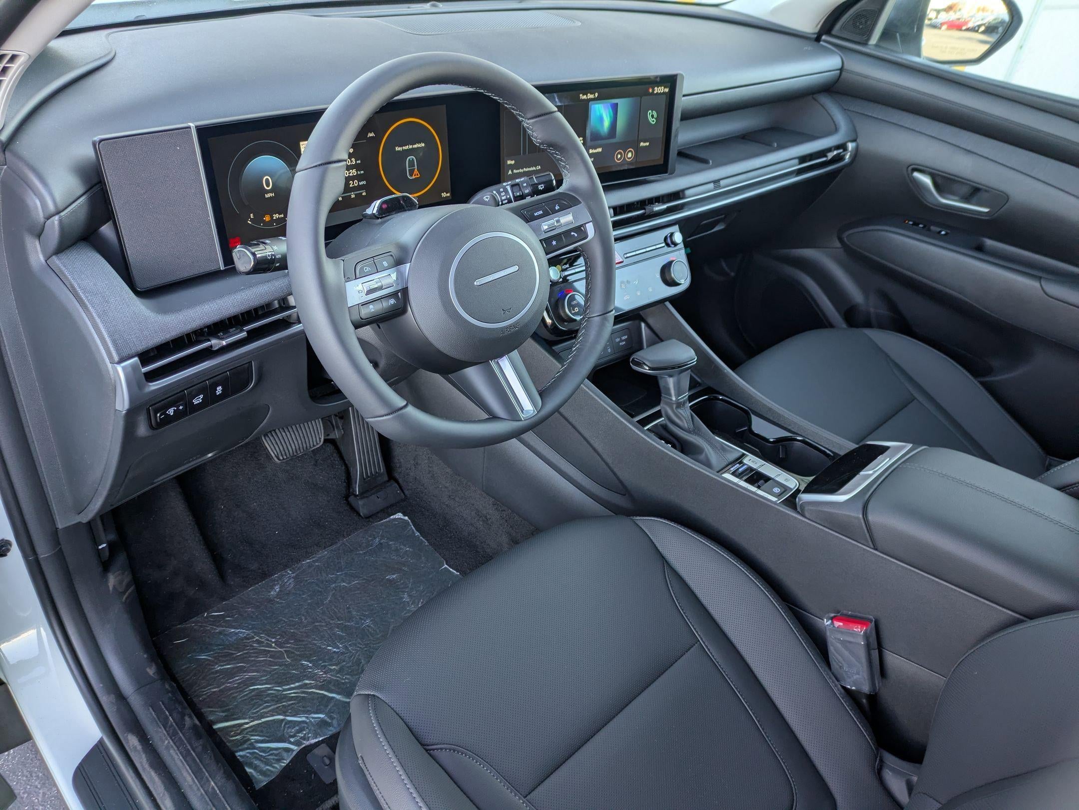 2026 Hyundai TUCSON SEL Premium FWD