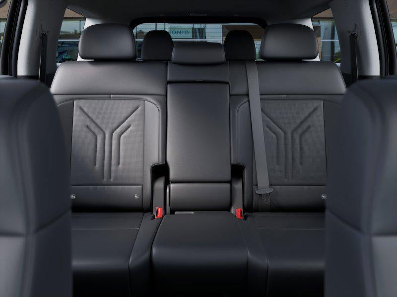 2025 Hyundai SANTA FE SEL FWD