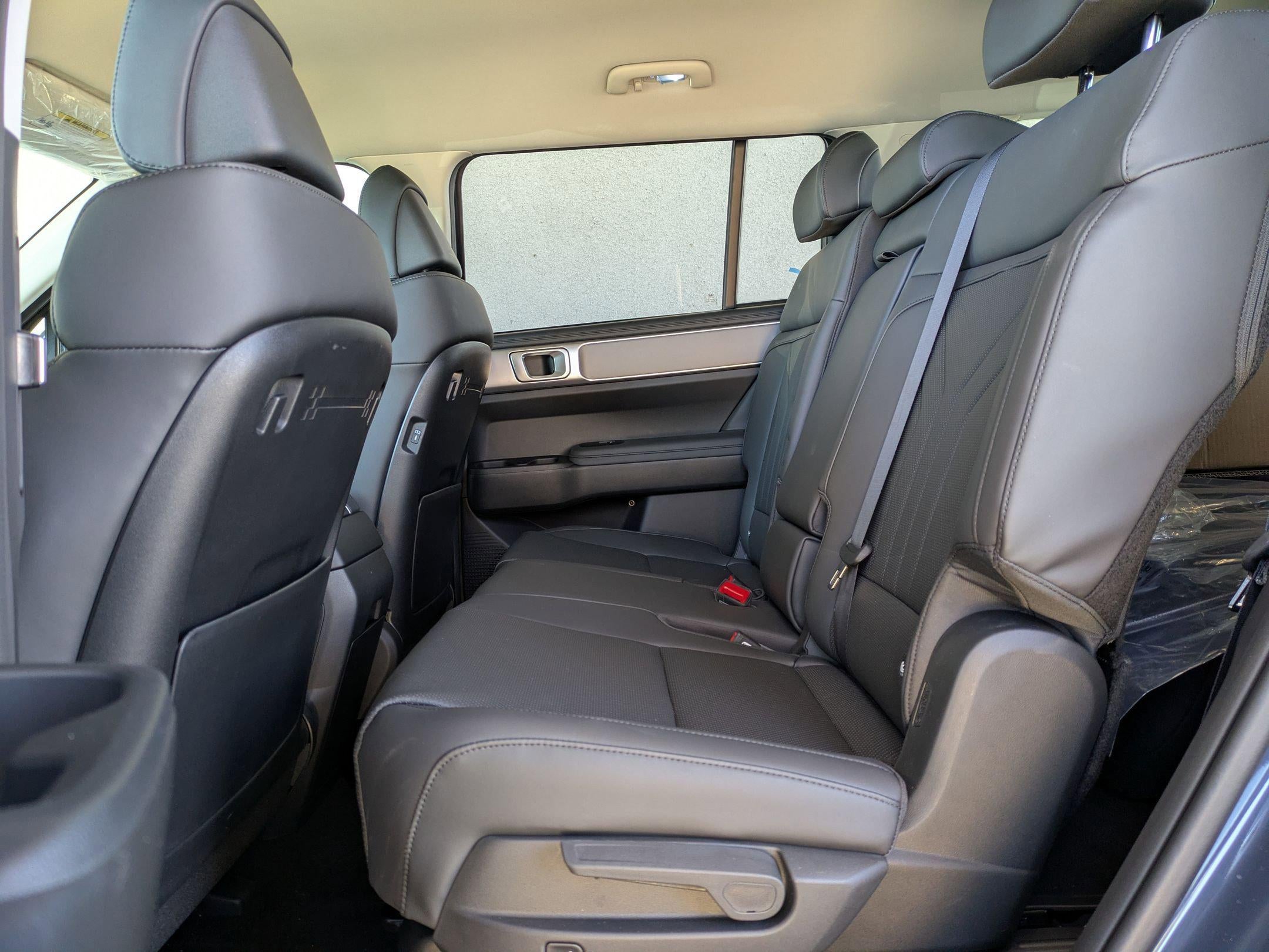 2026 Hyundai SANTA FE SEL FWD