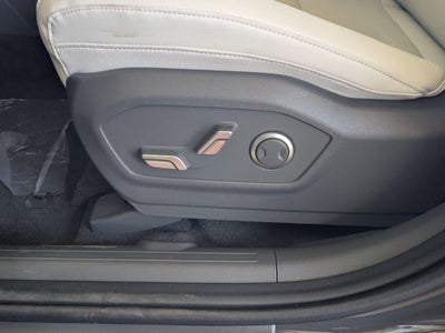 2025 Hyundai SANTA FE SEL FWD