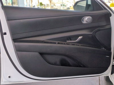 2021 Hyundai ELANTRA SEL