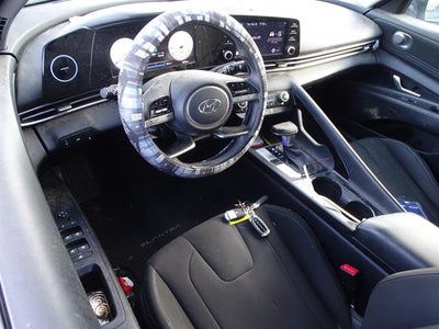 2021 Hyundai ELANTRA SEL