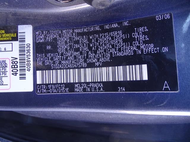 2006 Toyota Sienna CE 8 Passenger