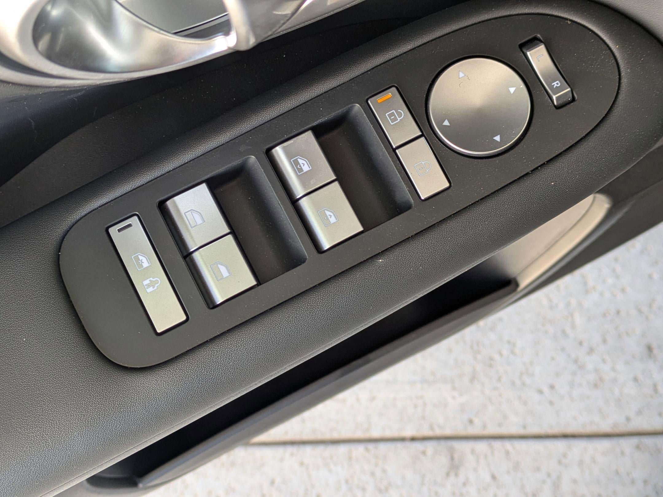 2026 Hyundai IONIQ 9 S