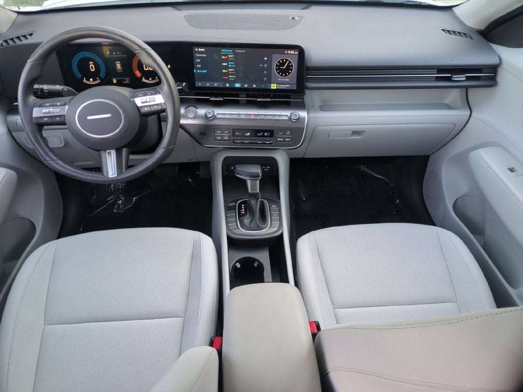 2024 Hyundai KONA SEL