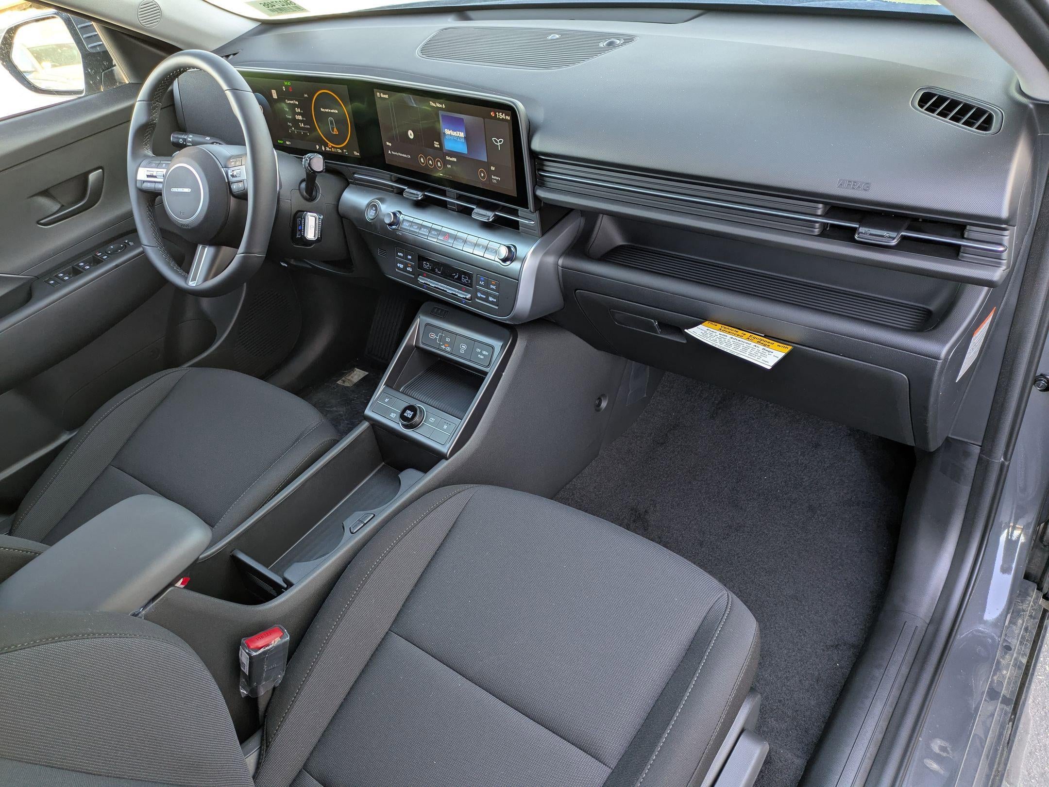 2025 Hyundai KONA ELECTRIC SEL