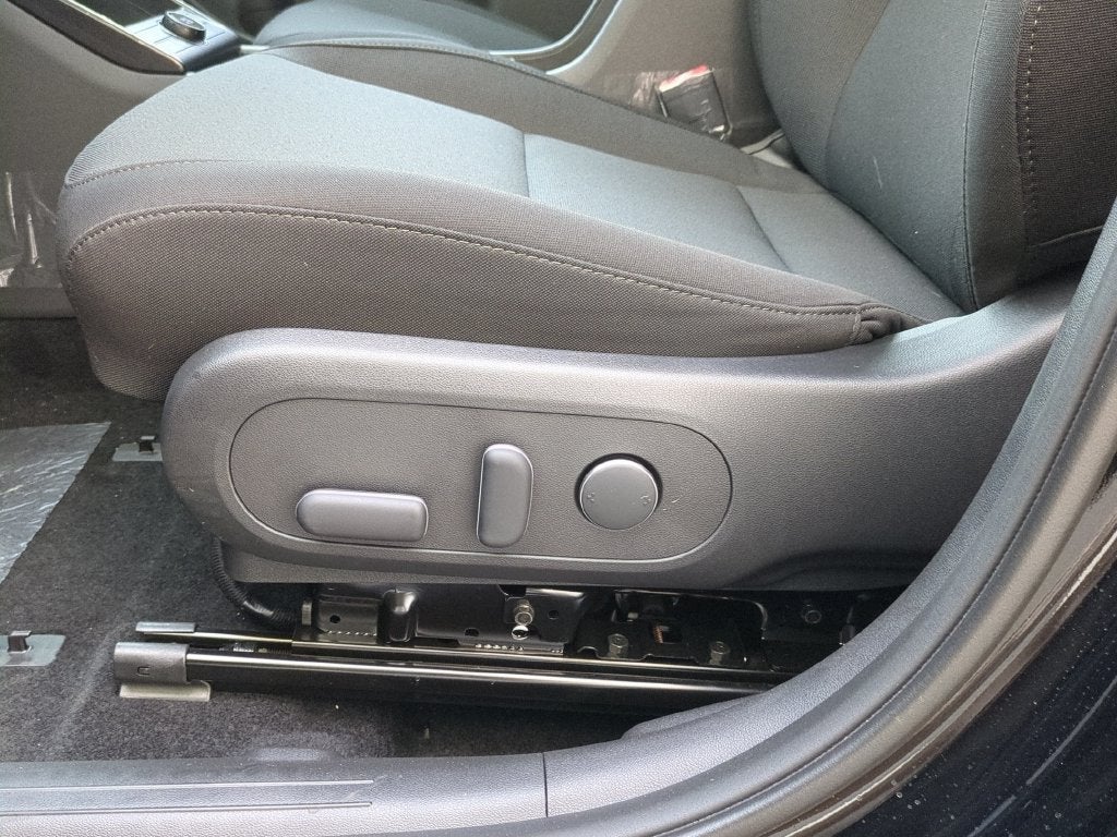 2025 Hyundai KONA ELECTRIC SEL