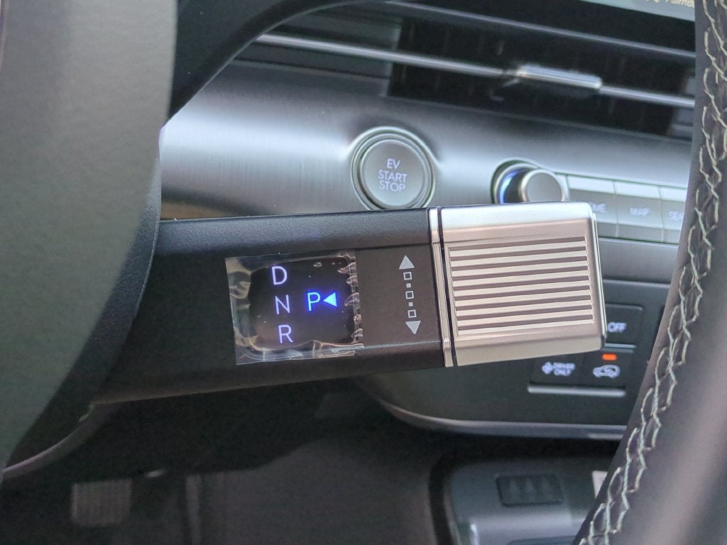 2025 Hyundai KONA ELECTRIC SEL