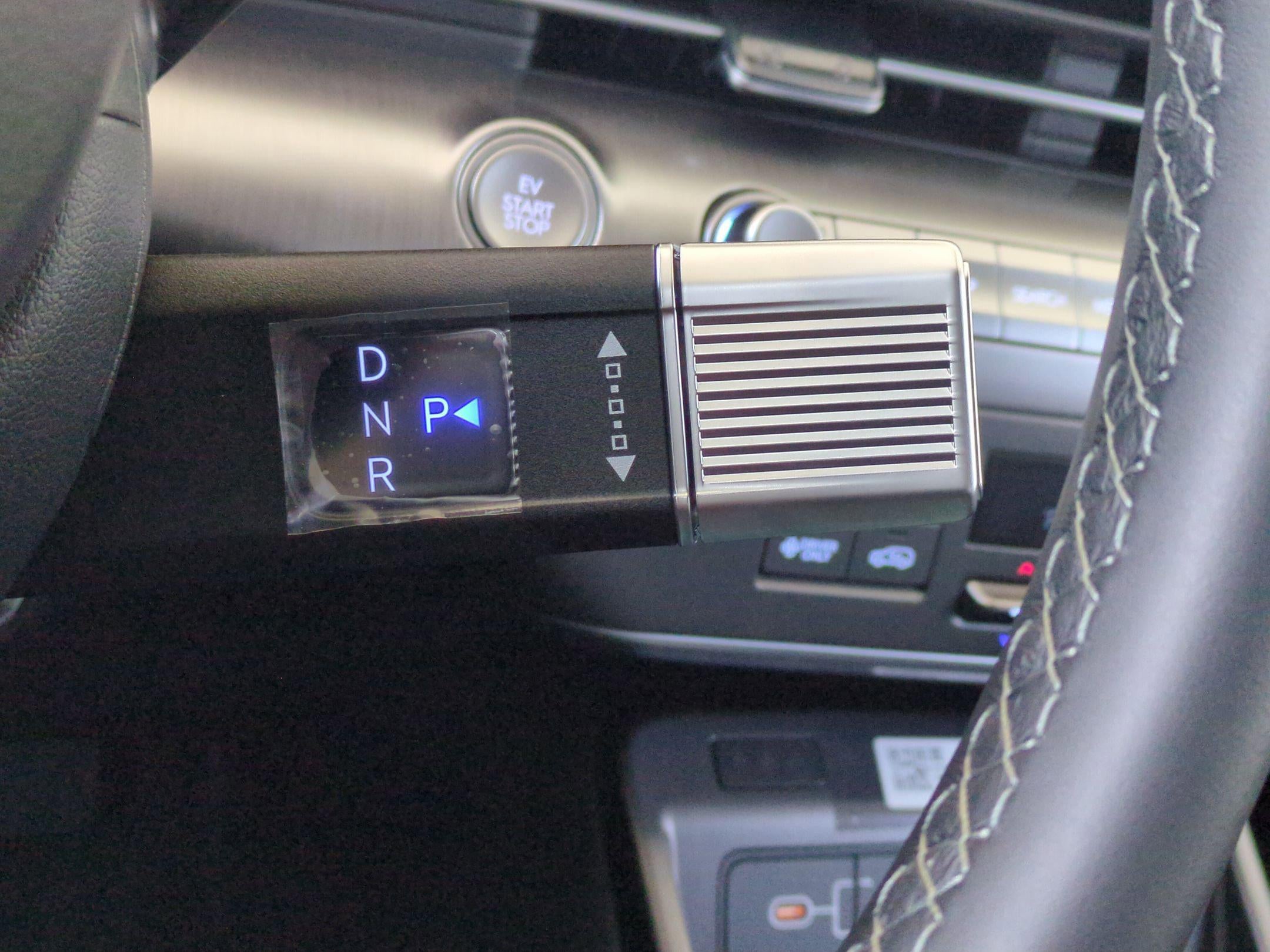 2025 Hyundai KONA ELECTRIC SEL