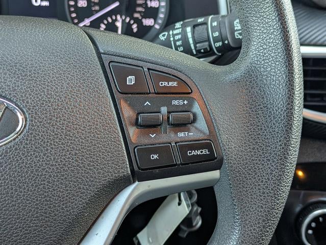 2021 Hyundai TUCSON SE