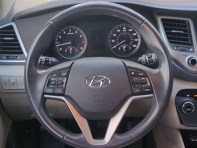 2017 Hyundai TUCSON SE Plus