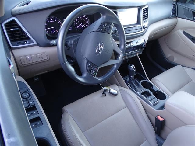 2017 Hyundai TUCSON SE Plus