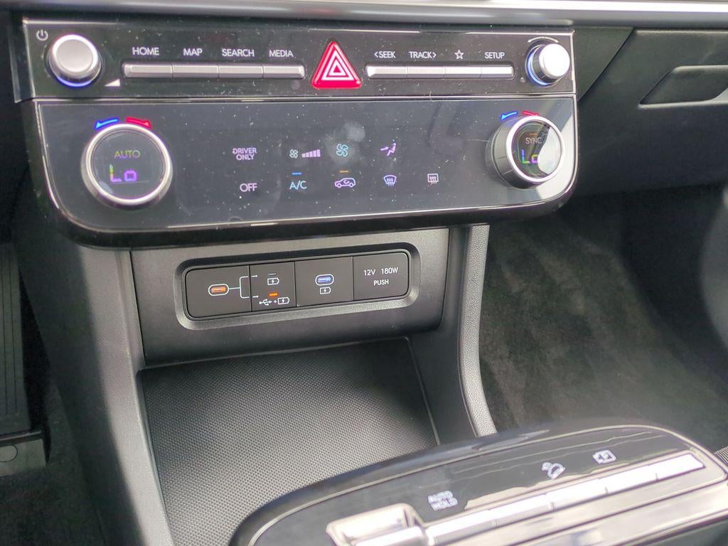 2026 Hyundai TUCSON HYBRID SE