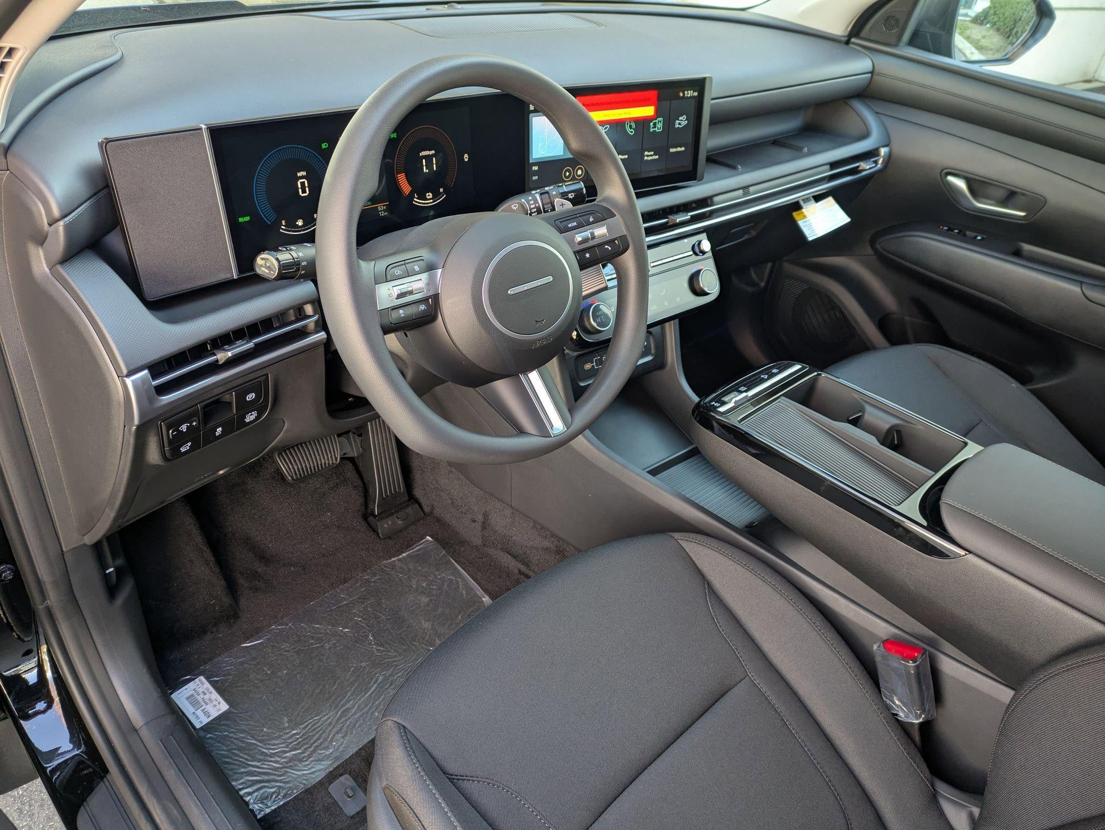 2026 Hyundai TUCSON HYBRID SEL AWD