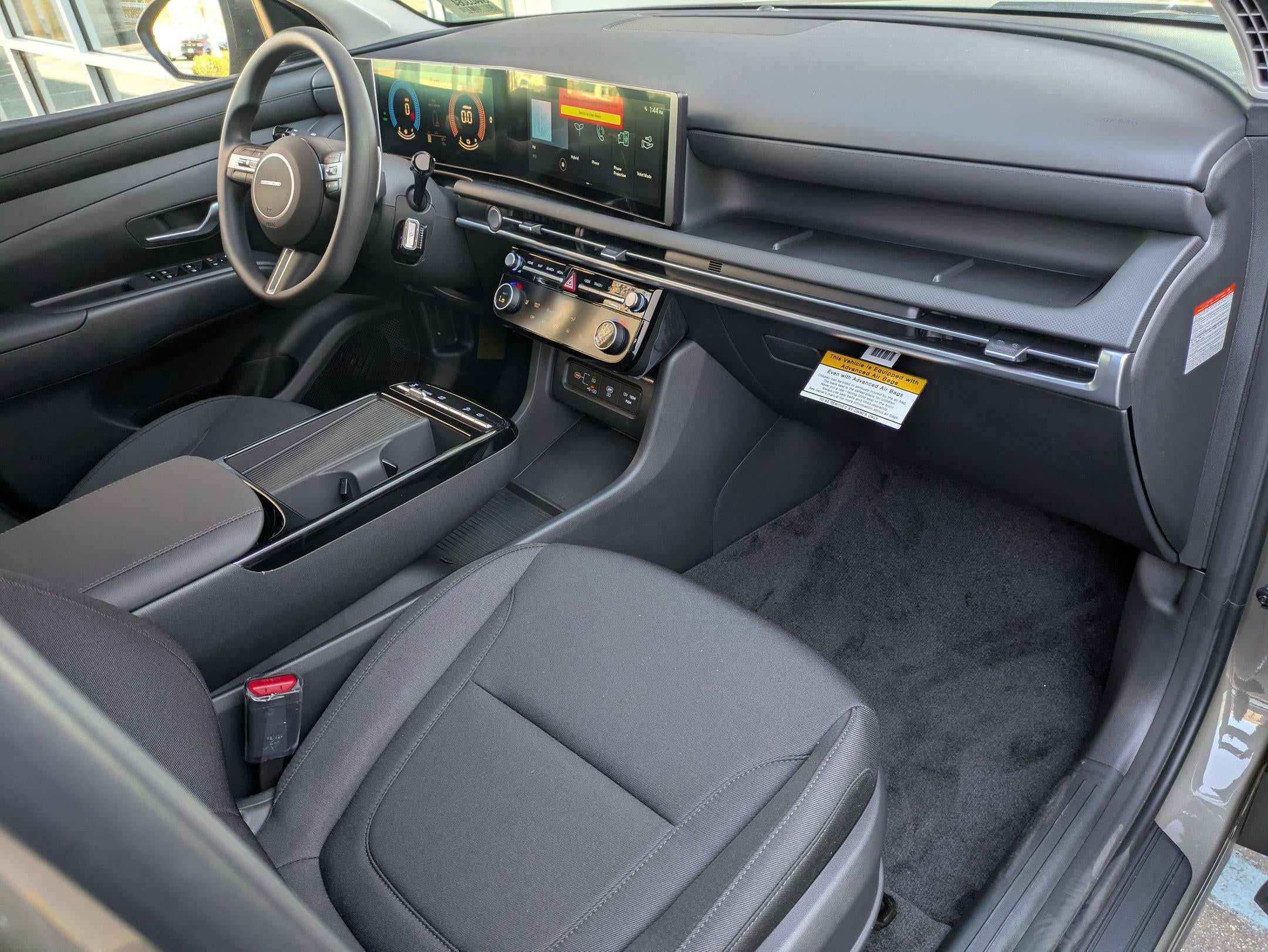 2026 Hyundai TUCSON HYBRID SEL AWD