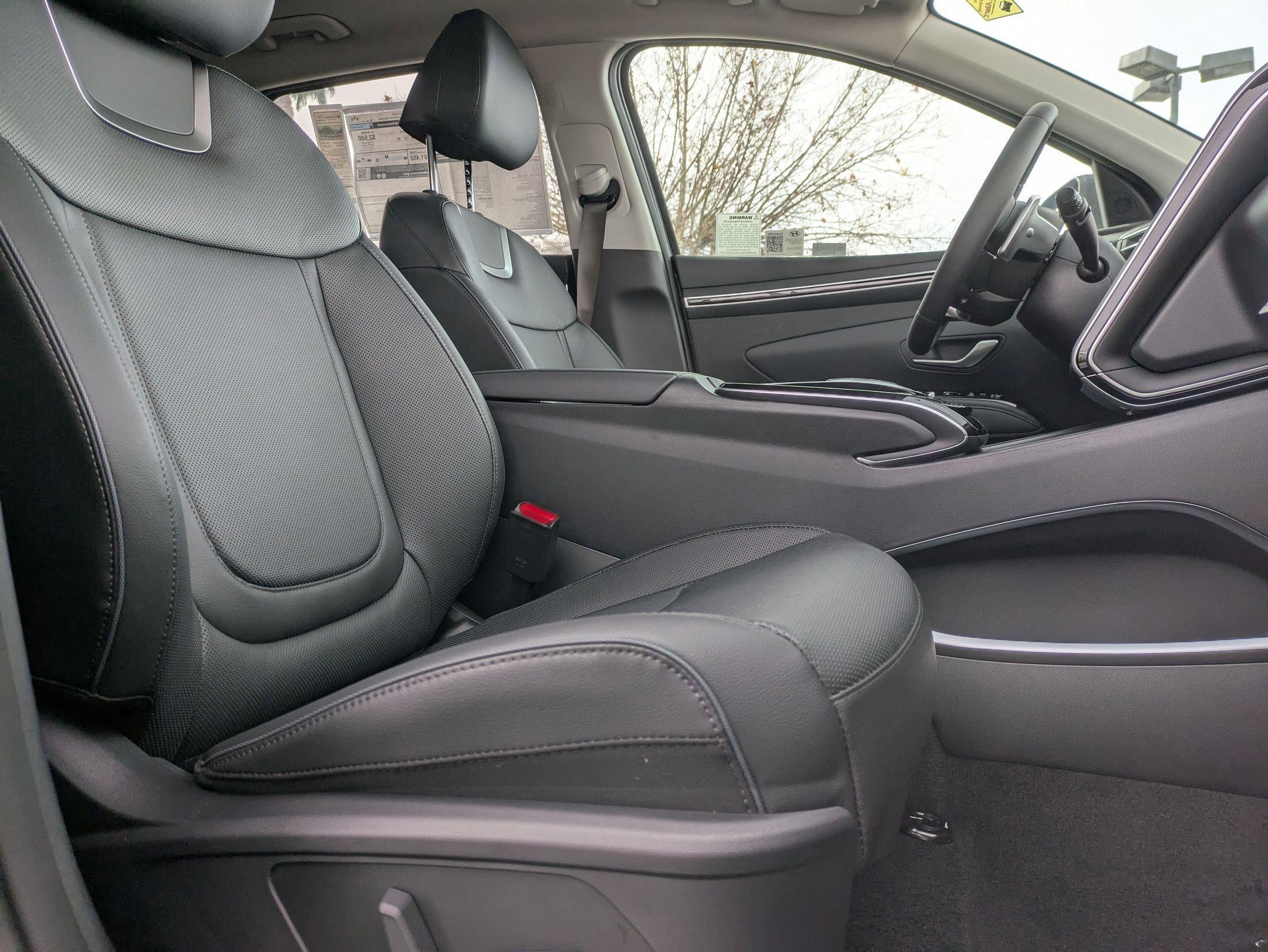 2024 Hyundai TUCSON HYBRID Limited