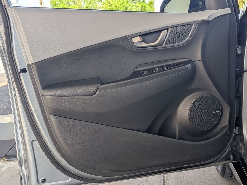 2021 Hyundai KONA Limited