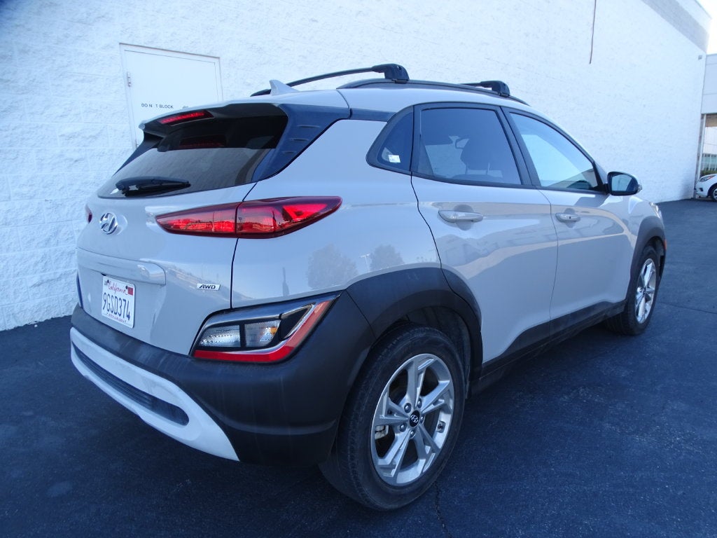 2023 Hyundai KONA SEL