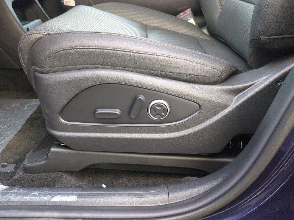 2027 Hyundai PALISADE HYBRID Limited 8P
