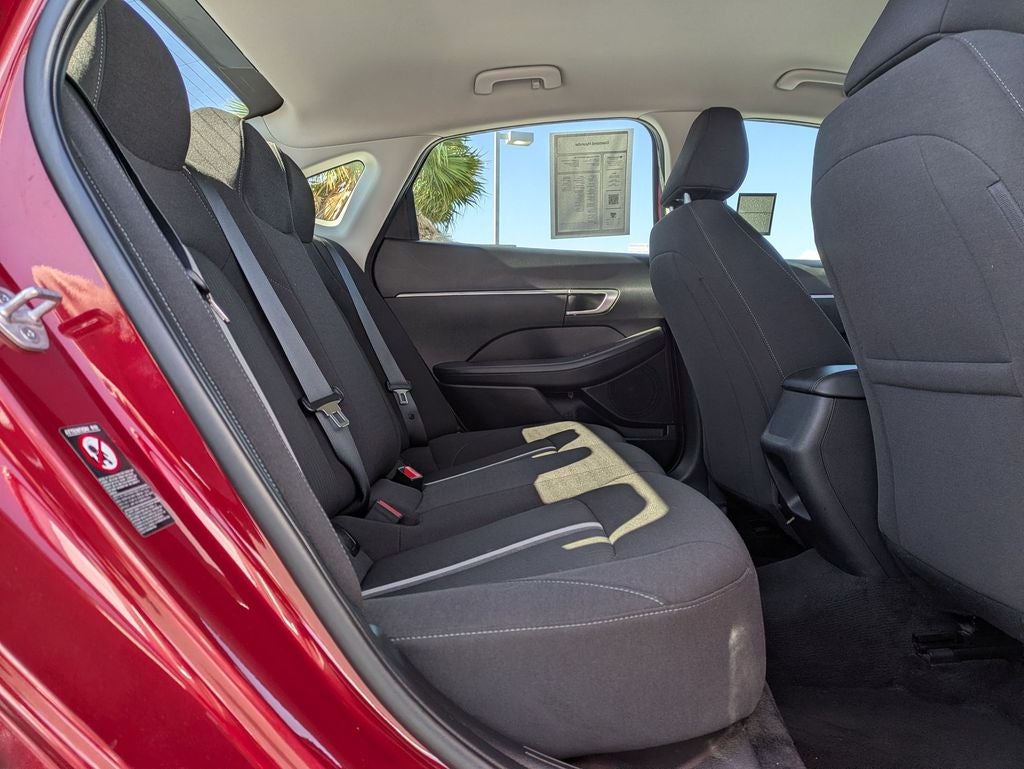 2023 Hyundai SONATA SE