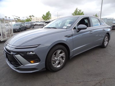 2025 Hyundai SONATA SE