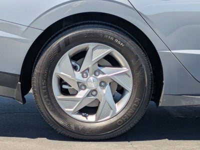 2025 Hyundai SONATA SE