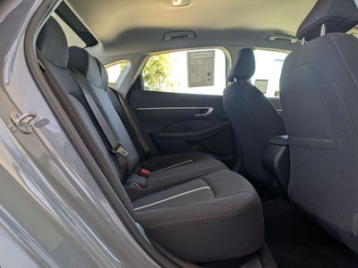 2025 Hyundai SONATA SE