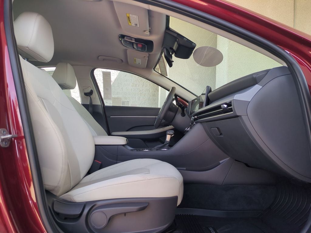 2025 Hyundai SONATA SE