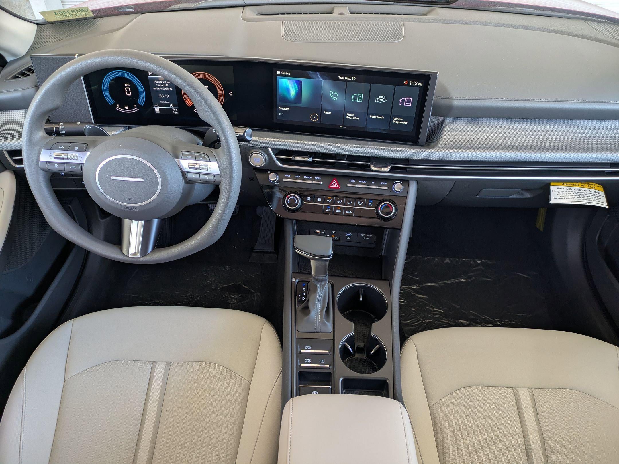 2025 Hyundai SONATA SE