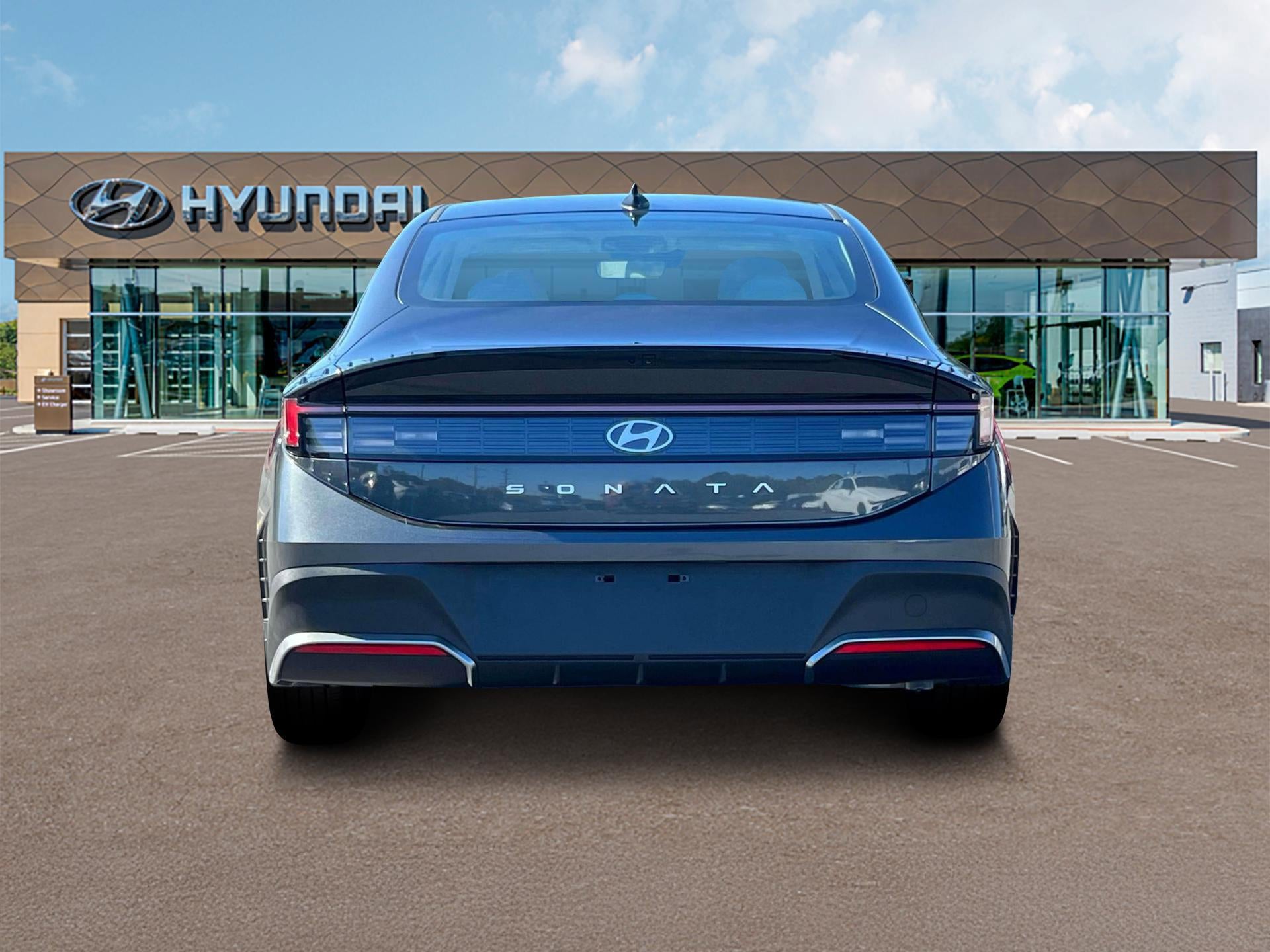 2025 Hyundai SONATA SE