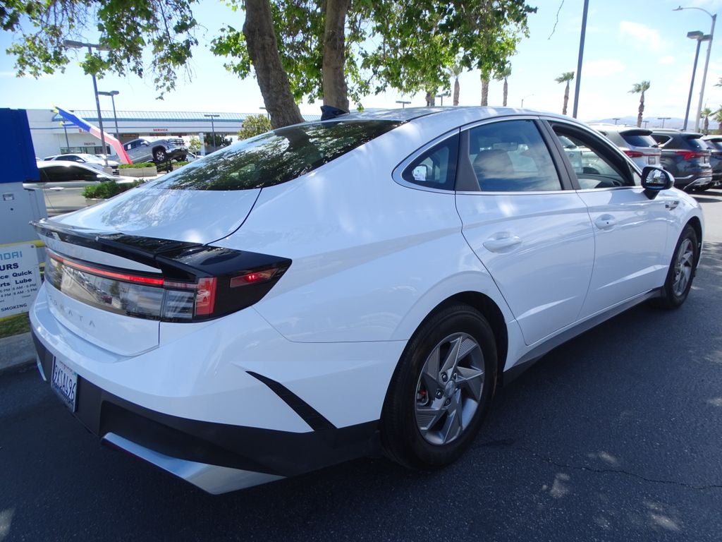 2025 Hyundai SONATA SE