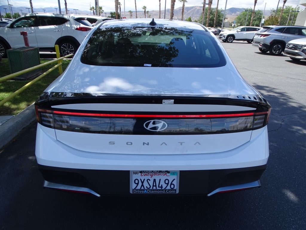 2025 Hyundai SONATA SE